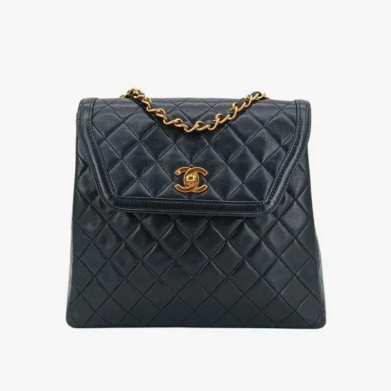 js402-chanel-vintage-black-lambskin-trapezoid-flap-bag