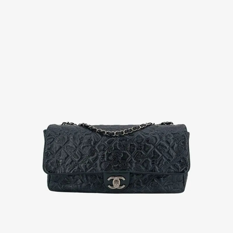 c358-chanel-black-calfskin-lucky-charm-embossed-flap-bag