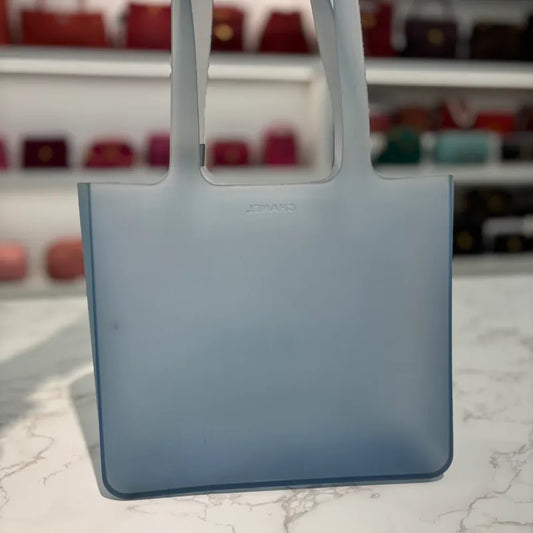 jw566-chanel-vintage-blue-jelly-rubber-tote-bag