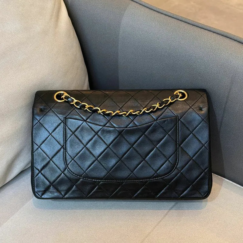 rc660-chanel-vintage-black-lambskin-25cm-classic-flap-bag