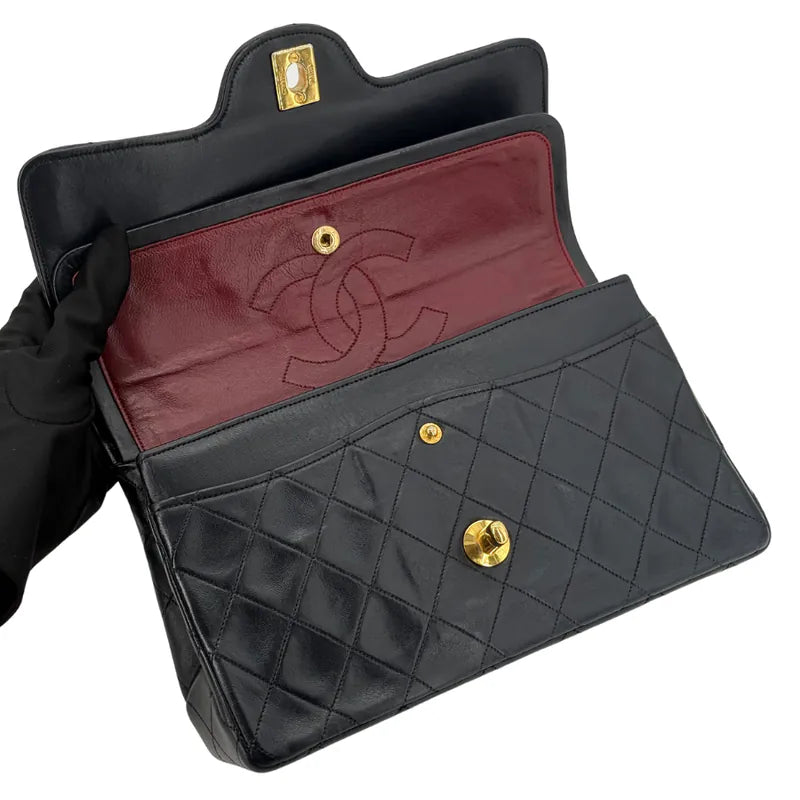 c563-chanel-vintage-navy-lambskin-quilted-flap-bag