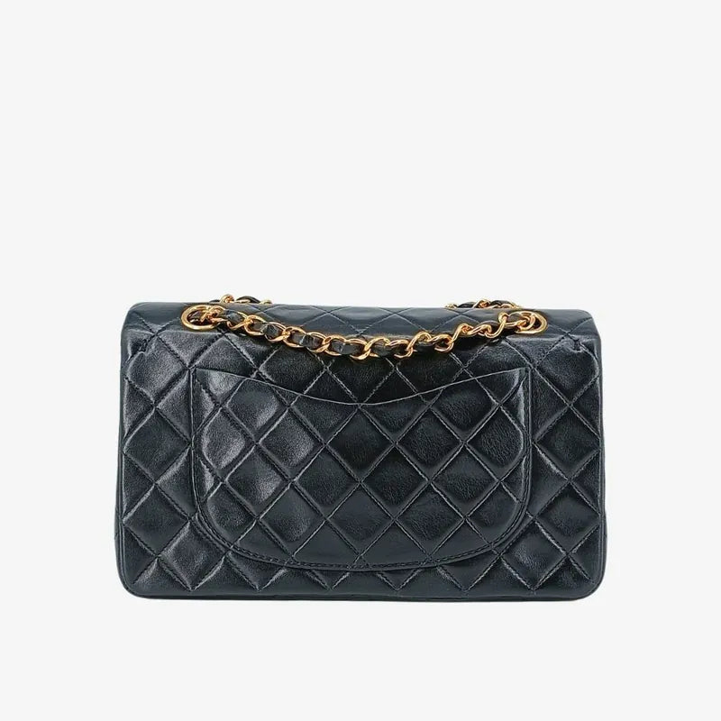 jt199-chanel-vintage-black-lambskin-23cm-classic-flap-bag