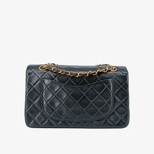 jt199-chanel-vintage-black-lambskin-23cm-classic-flap-bag