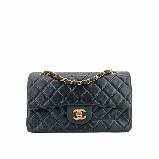 js976-chanel-vintage-black-lambskin-23cm-classic-flap-bag