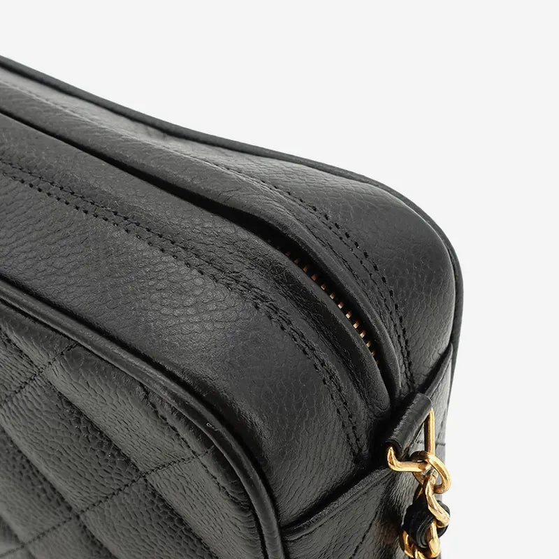 jq615-chanel-vintage-black-caviar-quilted-camera-bag