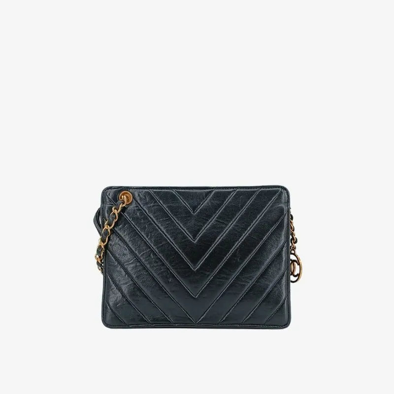 c436-chanel-vintage-black-lambskin-chevron-shoulder-bag