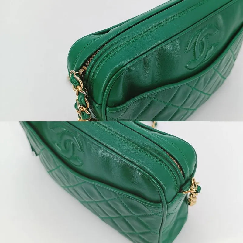 jt300-chanel-vintage-green-lambskin-tassel-camera-bag
