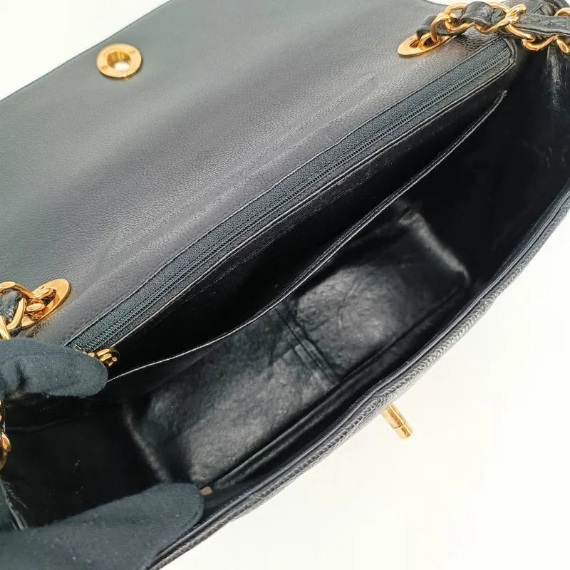 jah82-chanel-vintage-black-caviar-leather-qulited-jumbo-flap-bag