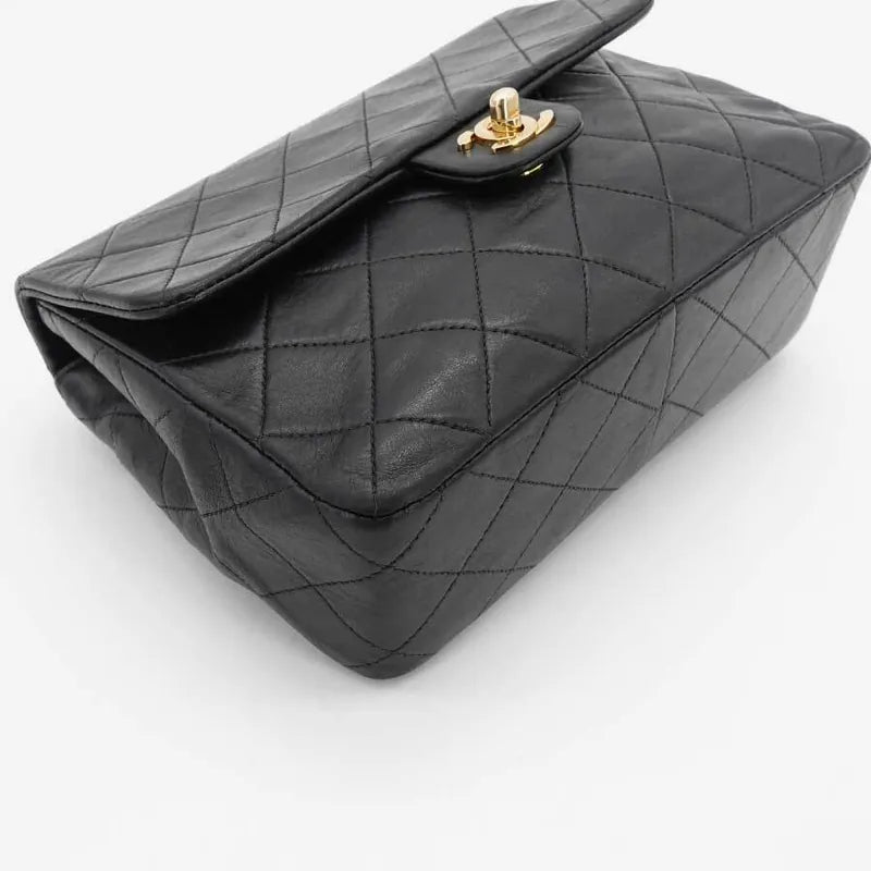 c292-chanel-vintage-black-lambskin-20cm-mini-square-flap-bag