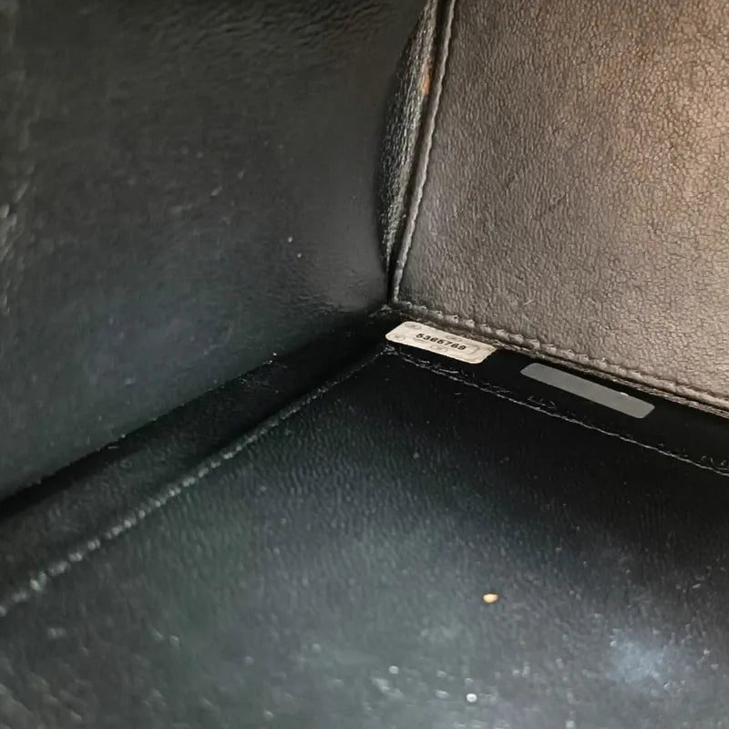 jah106-chanel-vintage-black-lambskin-embroidered-logo-tote-bag