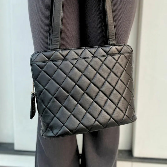 jw210-chanel-vintage-black-lambskin-quilted-tote-bag