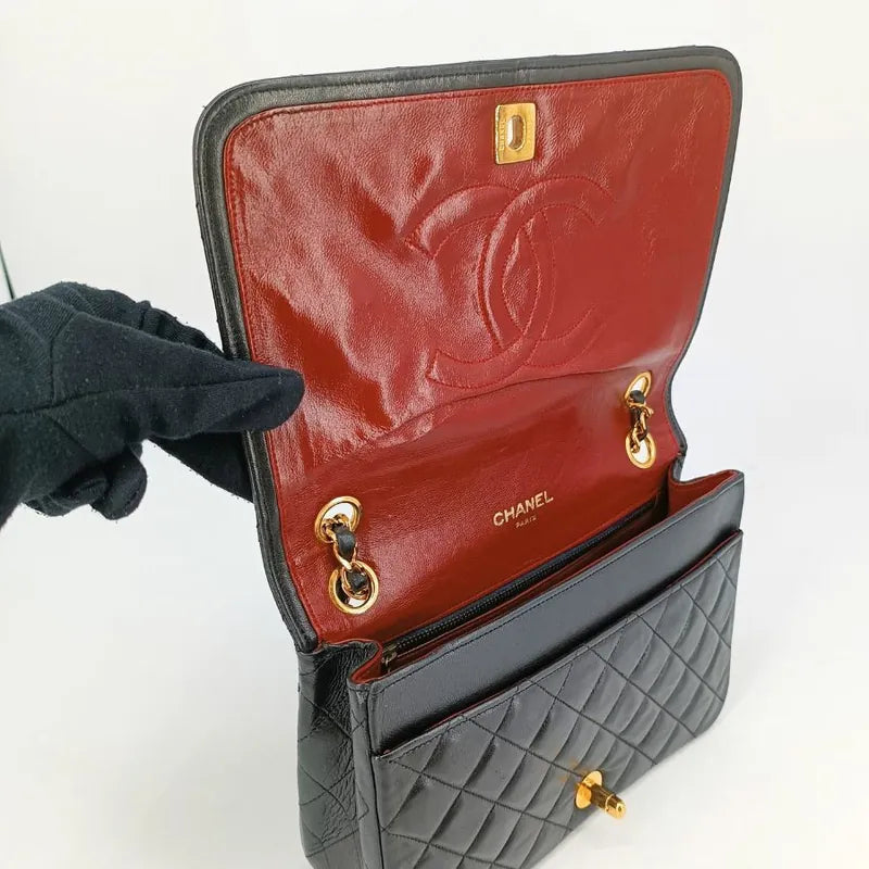 jah84-chanel-vintage-black-lambskin-full-flap-bag