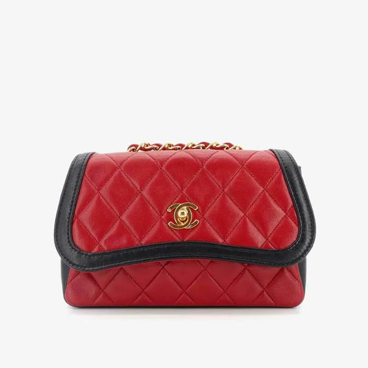 js002-chanel-vintage-bicolor-red-black-lambskin-quilted-flap-bag