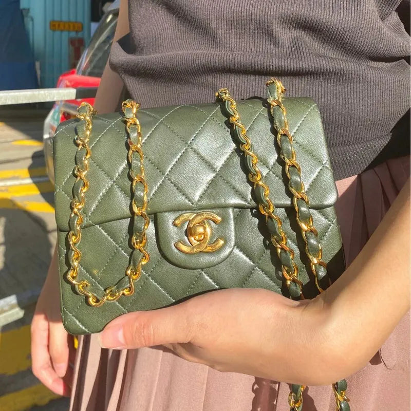 ra122-chanel-vintage-green-lambskin-17cm-mini-square-flap-bag