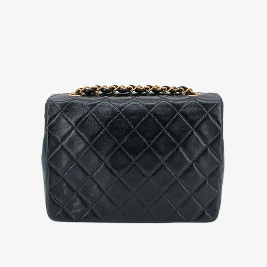 jt153-chanel-vintage-black-lambskin-20cm-mini-square-flap-bag