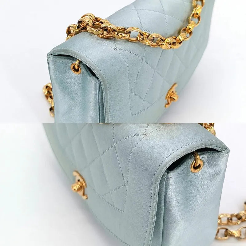 js711-chanel-vintage-light-blue-satin-gold-chain-19cm-diana-flap-bag