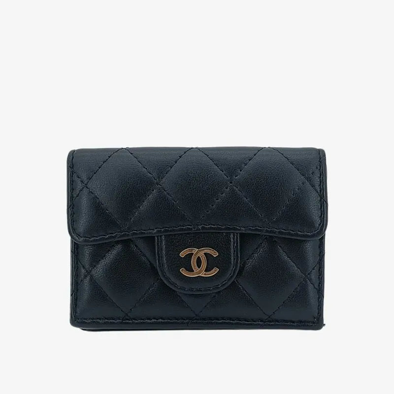 ju428-chanel-black-lambskin-classic-small-flap-wallet