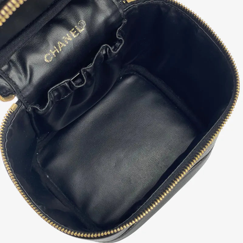 jah199-chanel-vintage-black-caviar-leather-cosmetic-bag