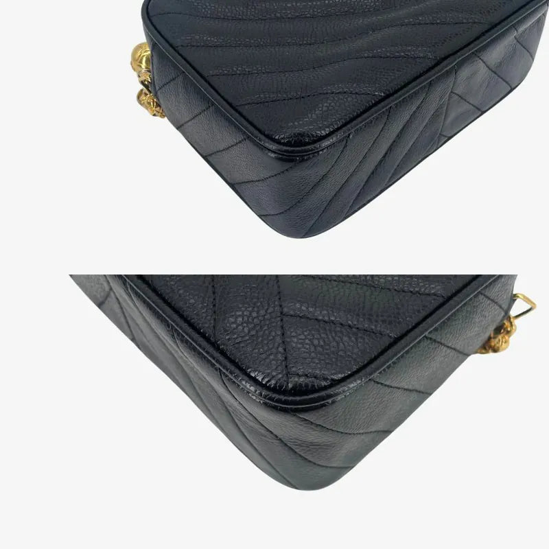 jx904-chanel-vintage-black-caviar-leather-gold-chain-chevron-camera-bag