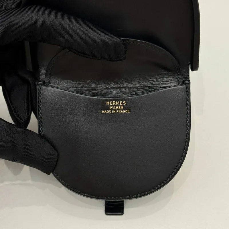 jx443-hermes-black-box-leather-horseshoe-shape-coin-purse