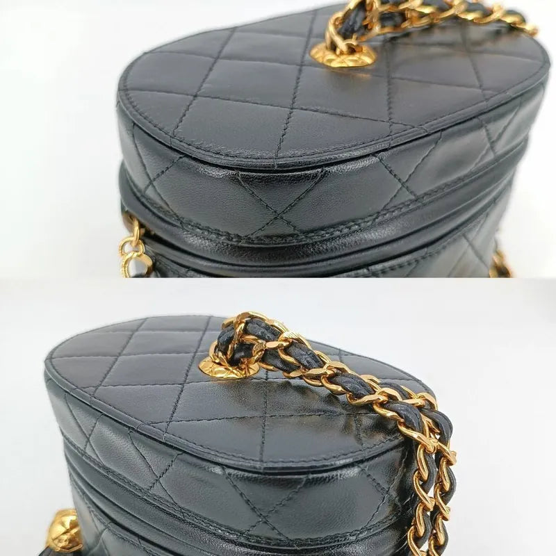 ra253-chanel-vintage-black-lambskin-tassel-bucket-bag