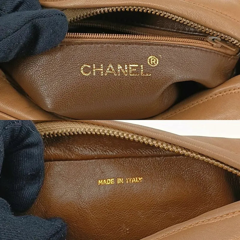 jt421-chanel-vintage-beige-lambskin-tassels-gold-chain-camera-bag