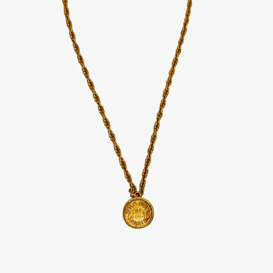 jw051-pendant-31-rue-canbon-nacklace