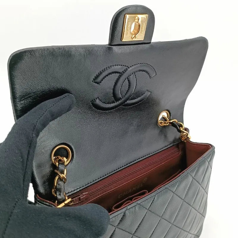 js717-chanel-vintage-black-lambskin-20cm-mini-square-flap-bag