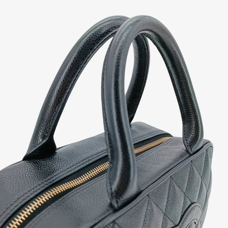 rb192-chanel-vintage-black-caviar-leather-boston-bag