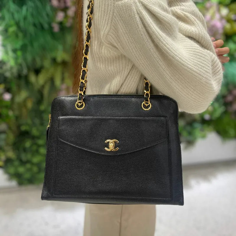 rc468-chanel-vintage-black-caviar-leather-tote-bag