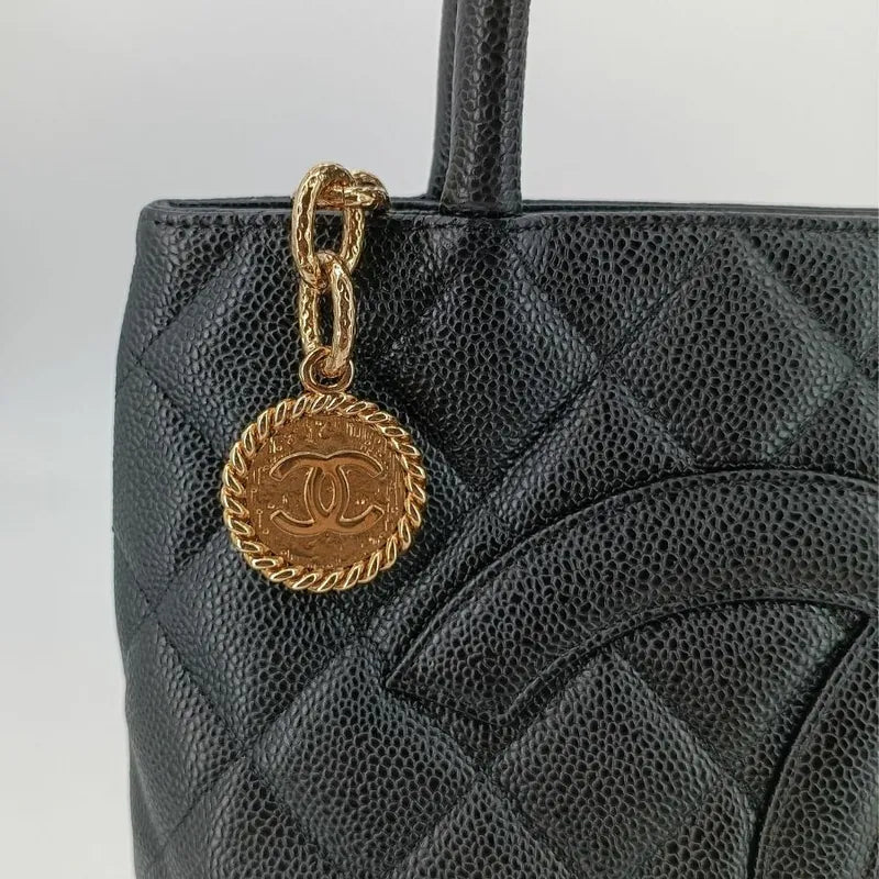 js975-chanel-vintage-black-caviar-leather-1804-tote-bag