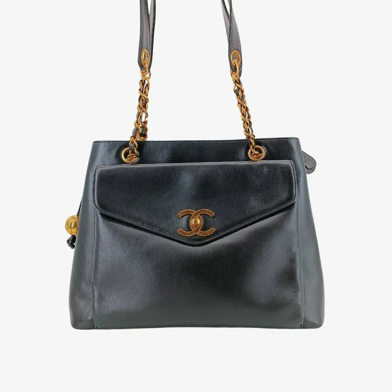 rb240-chanel-vintage-black-lambskin-golden-ball-tote-bag