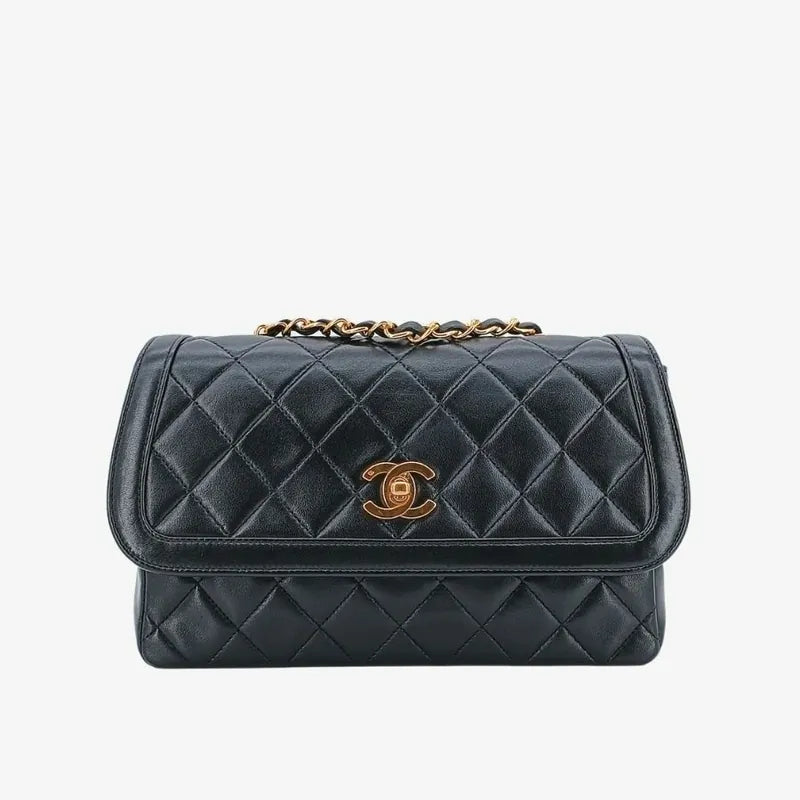 ra210-chanel-vintage-black-lambskin-quilted-flap-bag
