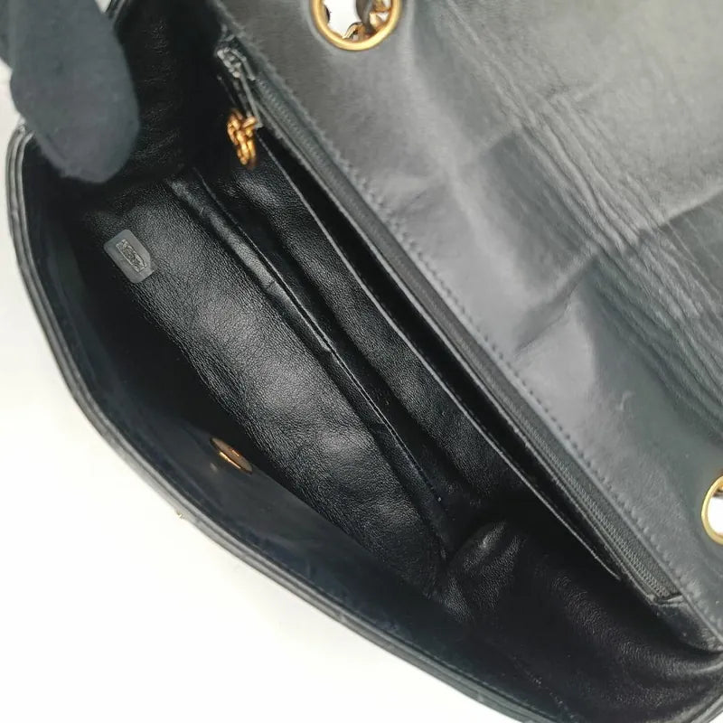 c355-chanel-vintage-black-lambskin-quilted-flap-bag