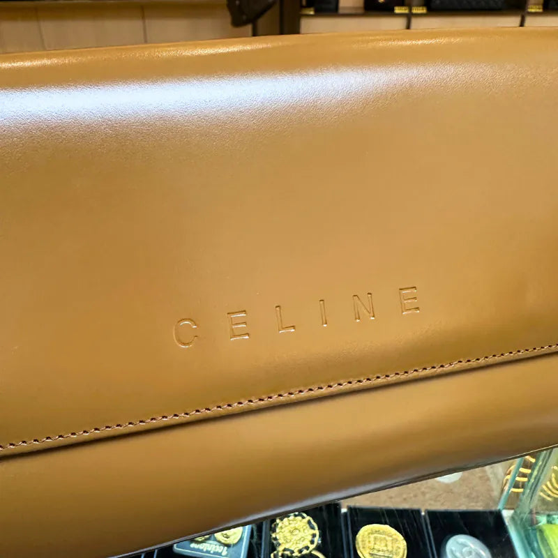 rc141-celine-vintage-khaki-shoulder-bag