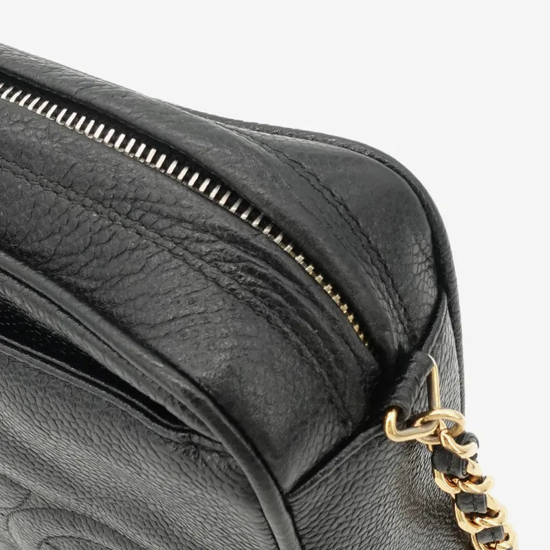 jq593-chanel-vintage-black-caviar-embossed-logo-camera-bag