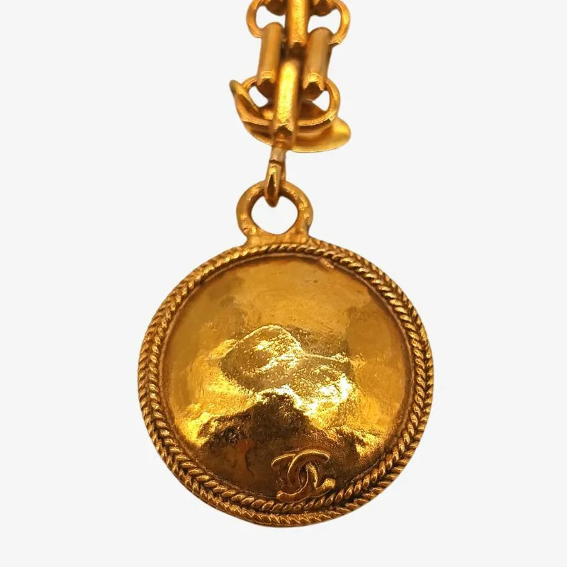 jt285-chanel-gold-key-ring