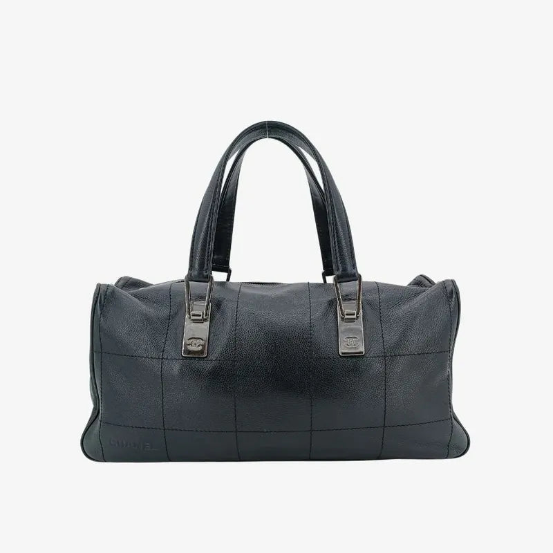 jah170-chanel-vintage-black-caviar-leather-handbag