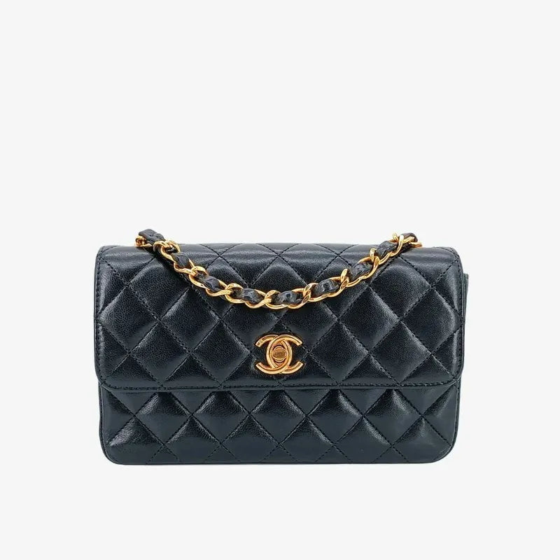 jt608-chanel-vintage-black-lambskin-flap-bag