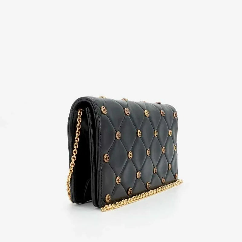 jr218-chanel-vintage-black-lambskin-flap-clutch-with-chain