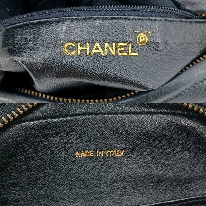 ra067-chanel-vintage-black-lambskin-tassels-gold-chain-camera-bag