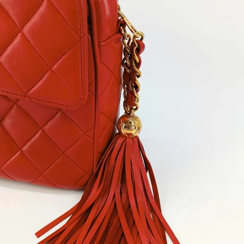 js985-chanel-vintage-red-lambskin-quilted-camera-bag