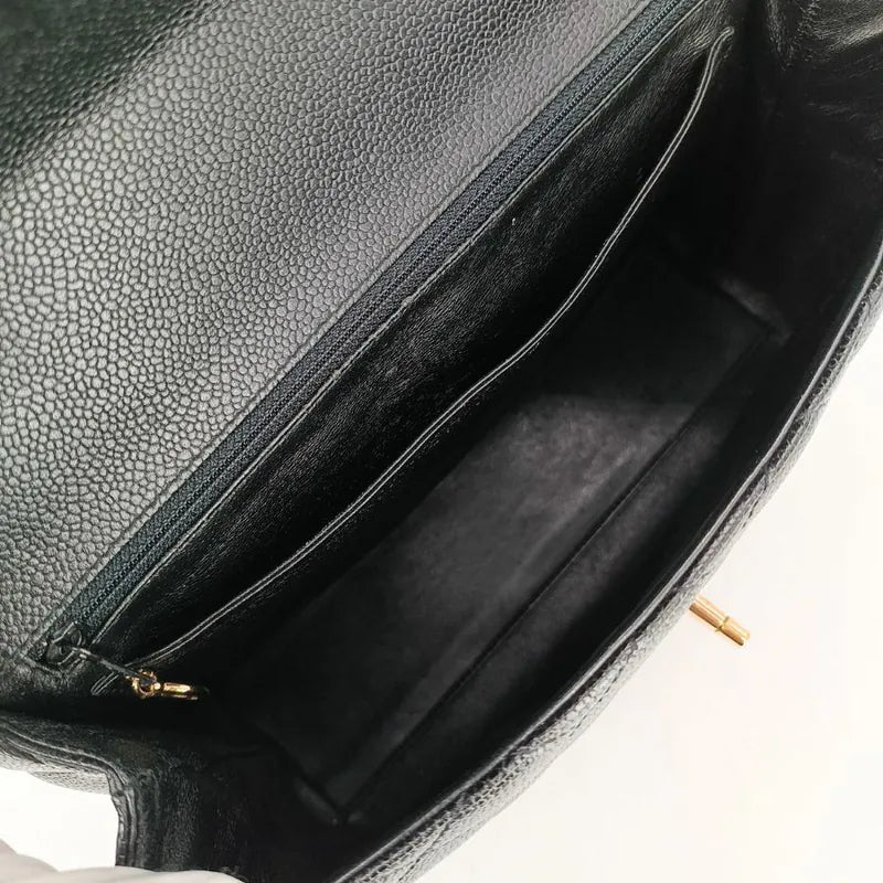 yu006-hanel-vintage-black-caviar-leather-kelly-handbag