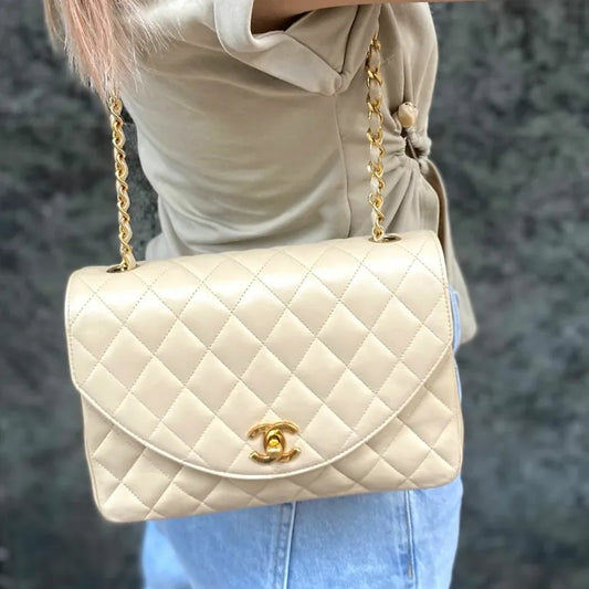 jah78-chanel-vintage-beige-lambskin-half-moon-flap-bag