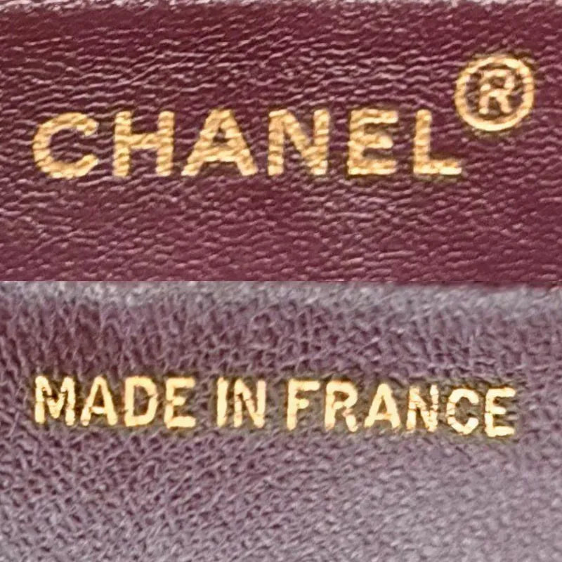 ra520-chanel-vintage-black-lambskin-chevron-push-lock-flap-bag