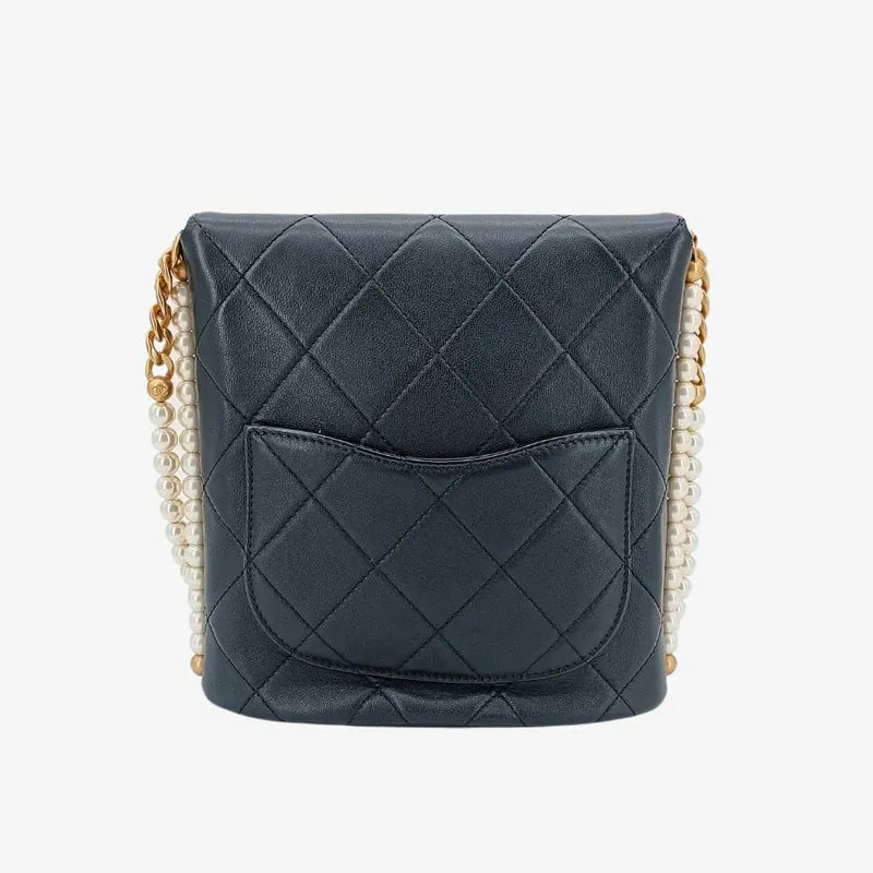c482-chanel-black-calfskin-imitation-pearls-flap-bag