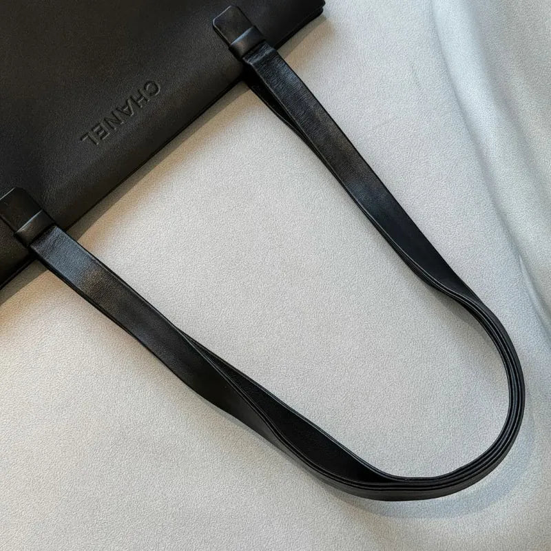 jw969-chanel-vintage-black-caviar-leather-tote-bag