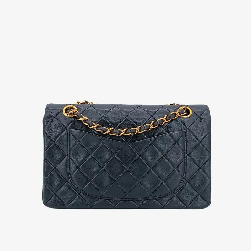 jt076-chanel-vintage-black-lambskin-23cm-classic-flap-bag