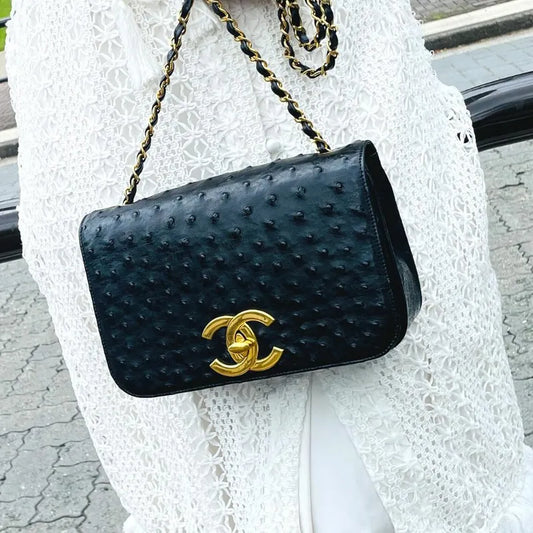 jt225-chanel-vintage-black-ostrichskin-full-flap-bag