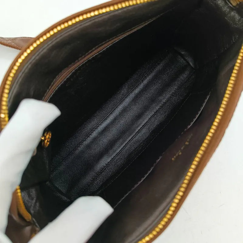 rb462-chanel-vintage-brown-lambskin-camera-bag